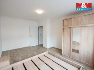 Pronájem bytu 1+1, Hradec Králové - Pražské Předměstí, Vocelova, 36 m2
