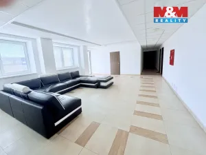 Pronájem bytu 1+kk, Pardubice - Semtín, 35 m2