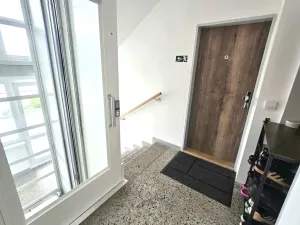 Pronájem bytu 4+kk, Praha, U dělnického cvičiště, 70 m2