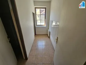 Pronájem kanceláře, Plzeň - Jižní Předměstí, Kollárova, 21 m2