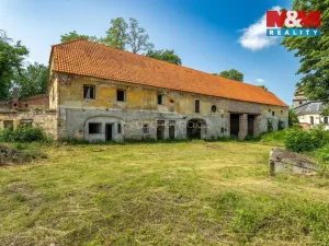 Prodej historického objektu, Zvoleněves, 5000 m2