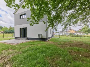 Pronájem bytu 3+kk, Trutnov - Volanov, K Břízkám, 93 m2