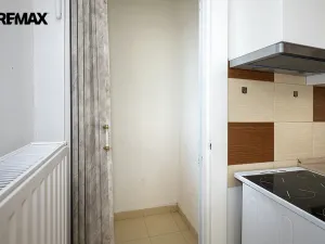Pronájem bytu 1+1, Strakonice - Strakonice II, Komenského, 52 m2