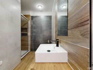Prodej bytu 3+kk, Třebíč - Vnitřní Město, Karlovo nám., 80 m2