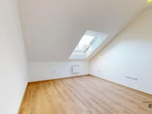 Prodej bytu 3+kk, Třebíč - Vnitřní Město, Karlovo nám., 80 m2