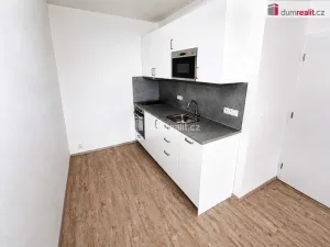 Pronájem bytu 2+kk, Praha - Braník, Nad lesním divadlem, 48 m2