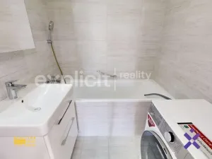 Pronájem bytu 3+1, Zlín, Větrná, 74 m2