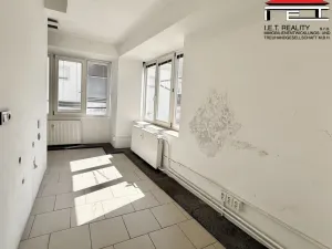 Pronájem obchodního prostoru, Brno, Josefská, 75 m2
