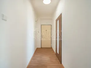 Pronájem bytu 2+kk, Praha - Malešice, Malešická, 63 m2