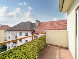 Pronájem bytu 2+kk, Praha - Vysočany, Spojovací, 36 m2