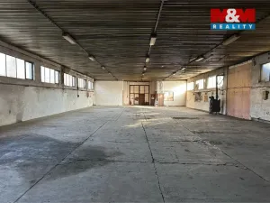 Pronájem obchodního prostoru, Varnsdorf, Bratislavská, 700 m2