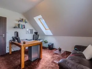 Prodej rodinného domu, Hostivice, 242 m2