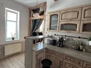 Pronájem bytu 3+1, Praha - Libeň, Pivovarnická, 80 m2