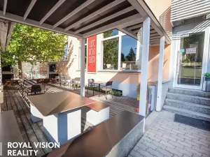 Pronájem restaurace, Brno, Martinkova, 210 m2