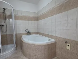 Pronájem bytu 2+kk, Moravské Budějovice, Hloužkova, 65 m2