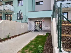 Pronájem bytu 2+kk, Praha - Strašnice, Strančická, 49 m2