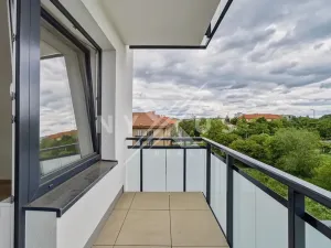 Pronájem bytu 2+kk, Praha - Strašnice, Strančická, 52 m2