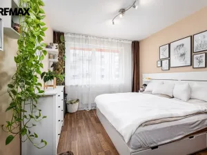 Prodej bytu 2+kk, Praha - Horní Měcholupy, Modenská, 58 m2