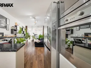 Prodej bytu 2+kk, Praha - Horní Měcholupy, Modenská, 58 m2
