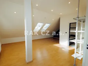 Prodej vily, Praha - Kamýk, Krhanická, 577 m2