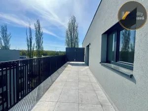 Prodej bytu 2+kk, Kladno, Ke křížku, 53 m2