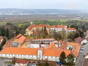 Prodej bytu 2+kk, Praha - Zbraslav, Hauptova, 79 m2