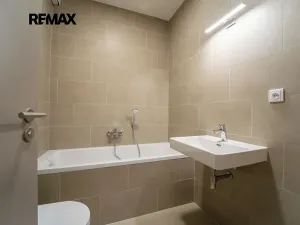 Pronájem bytu 1+kk, Kolín, 5. května, 42 m2