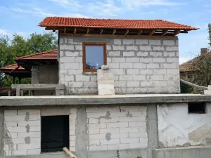 Prodej rodinného domu, Veliko Tarnovo, Bulharsko, 103 m2
