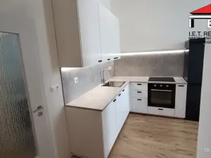 Pronájem bytu 1+kk, Ostrava, Palackého, 26 m2