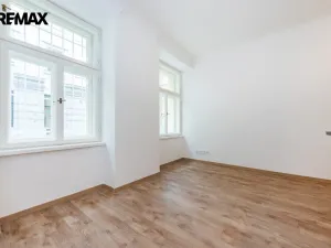 Prodej kanceláře, Praha - Vršovice, Černomořská, 20 m2