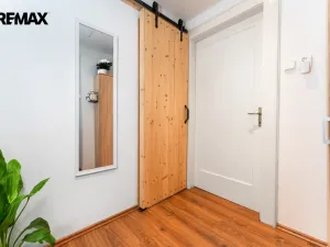 Pronájem bytu 2+kk, Hradec Králové - Kukleny, Denisovo náměstí, 66 m2