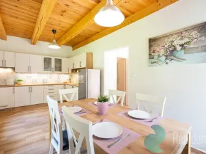 Prodej apartmánu, Rožmberk nad Vltavou, 302 m2