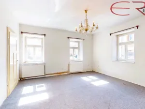 Prodej historického objektu, Frýdlant, ČSA, 624 m2