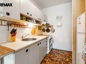Prodej bytu 3+1, Praha - Chodov, Dědinova, 75 m2