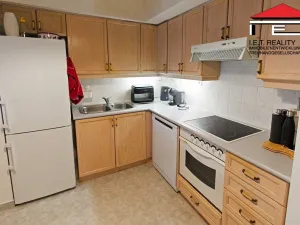 Pronájem bytu 3+1, Praha - Libeň, Společná, 66 m2