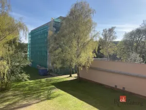 Prodej bytu 3+1, Hronov, Hostovského, 70 m2