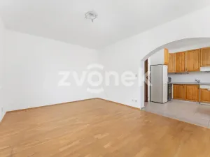 Prodej garáže, Zlín - Kudlov, Žlutá, 18 m2
