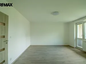 Pronájem bytu 3+1, Hradec Králové - Malšovice, Kpt. Fechtnera, 70 m2