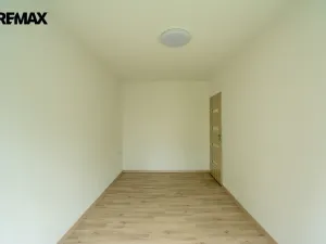 Pronájem bytu 3+1, Hradec Králové - Malšovice, Kpt. Fechtnera, 70 m2