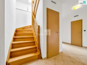 Prodej bytu 5+kk, Jesenice, Příčná II., 105 m2