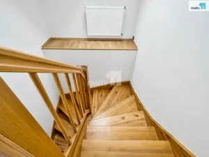 Prodej bytu 5+kk, Jesenice, Příčná II., 105 m2