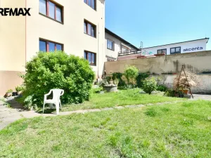 Pronájem bytu 2+kk, Hradec Králové - Pražské Předměstí, Nerudova, 46 m2