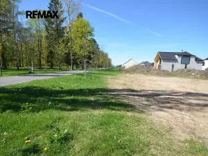 Pronájem zahrady, Slaný, 800 m2