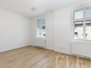 Pronájem bytu 2+kk, Praha - Libeň, Františka Kadlece, 44 m2