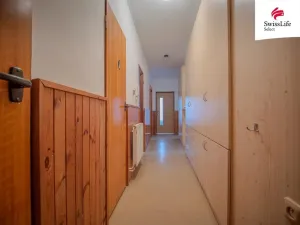 Prodej bytu 3+1, Dvůr Králové nad Labem - Žireč, 71 m2