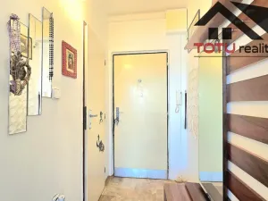 Pronájem bytu 2+kk, Jaroměř, nábřeží 17. listopadu, 35 m2