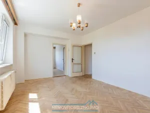 Prodej bytu 2+1, Znojmo, Smetanova, 54 m2