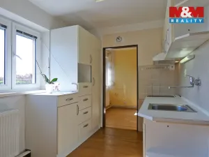 Prodej bytu 2+1, Žleby, Za Šumavou, 49 m2
