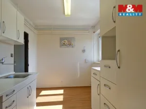 Prodej bytu 2+1, Žleby, Za Šumavou, 49 m2