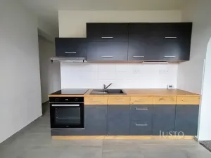 Pronájem bytu 4+1, Přeštěnice, 74 m2